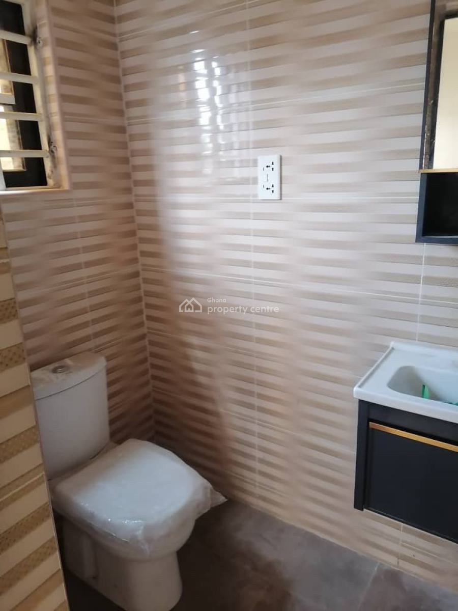 3 Bedrooms at Amasaman Stadium Junction, Stadium Junction, Amasaman, Ga West Municipal, Accra, Detached Duplex for Sale