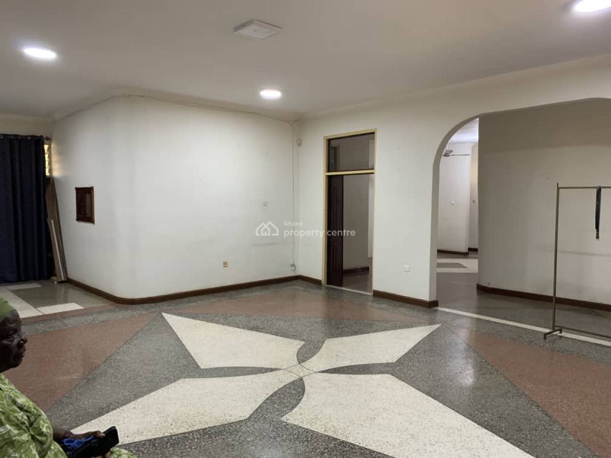 5 Bedrooms at Achimota, Kingsby Roundabout, Achimota, Accra, Detached Bungalow for Rent