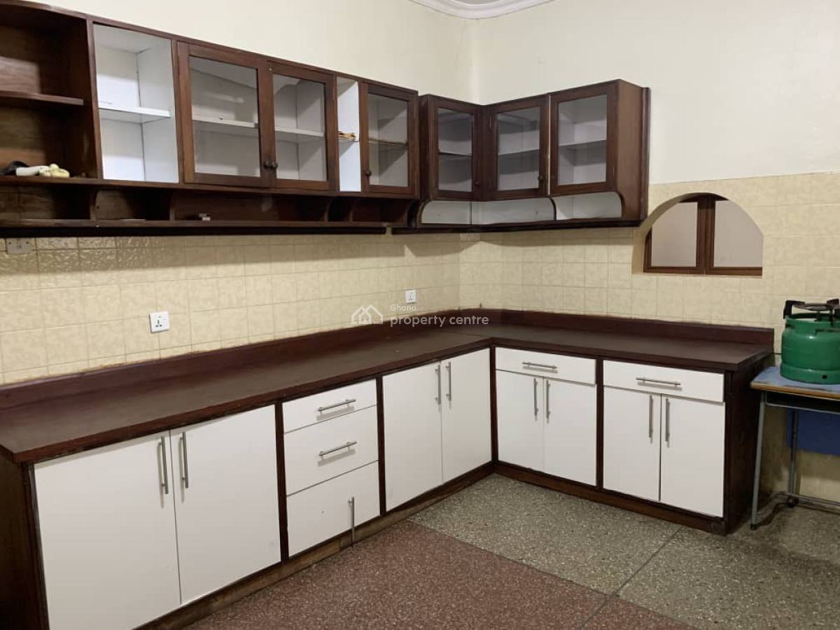5 Bedrooms at Achimota, Kingsby Roundabout, Achimota, Accra, Detached Bungalow for Rent