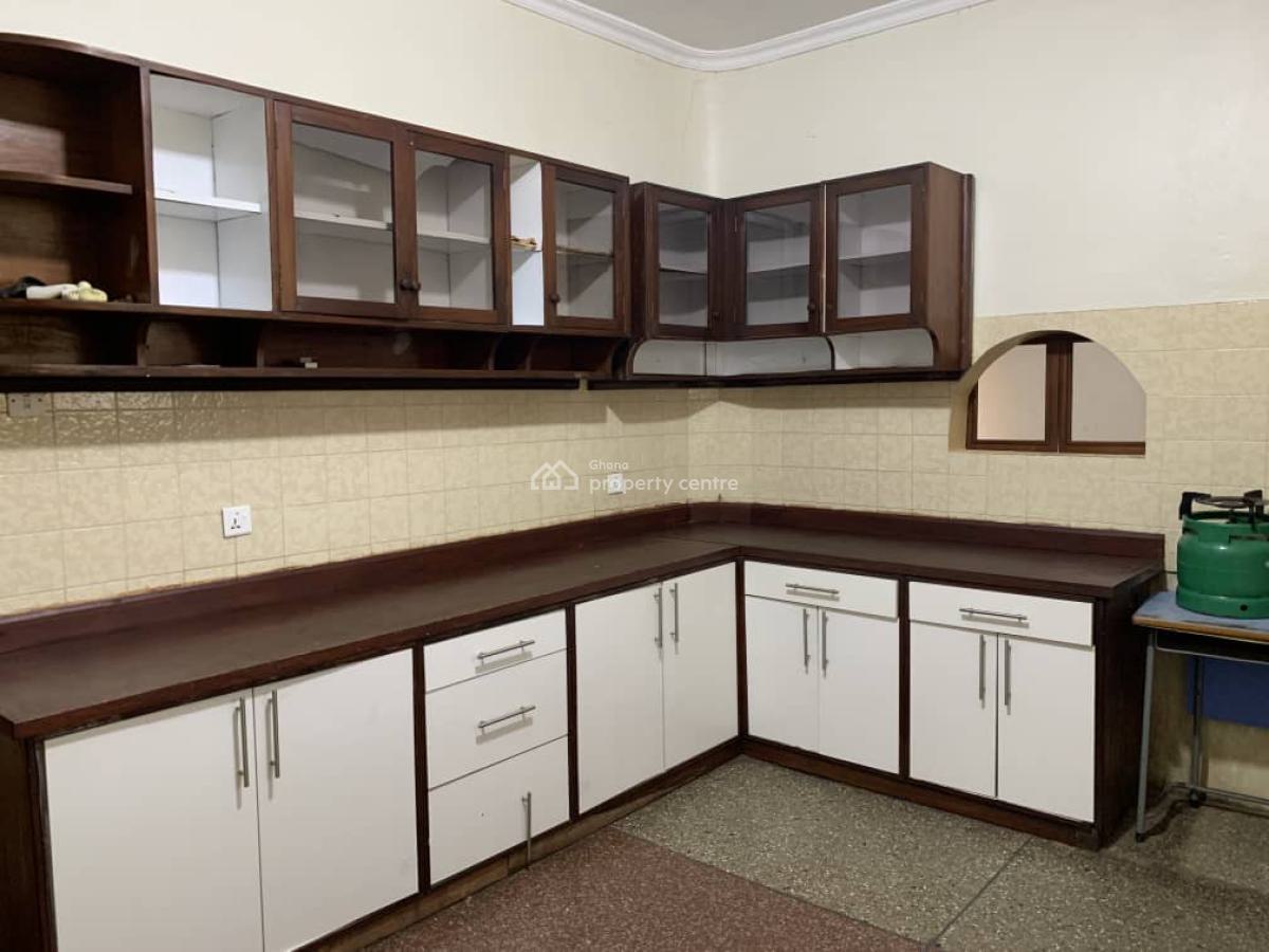 5 Bedrooms at Achimota, Kingsby Roundabout, Achimota, Accra, Detached Bungalow for Rent