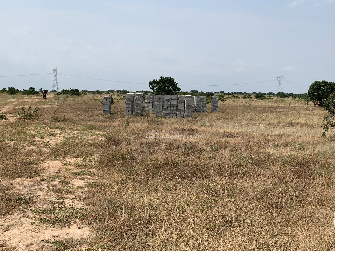 Family-friendly Neighborhood Half Plot, Old Site- Police Barrier, Tsopoli, Ningo Prampram District, Accra, Residential Land for Sale