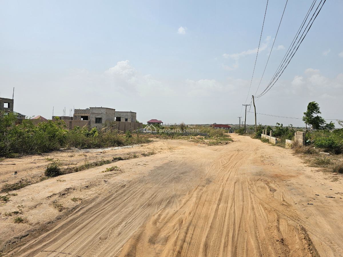Land That Leads Forward, Solomons Court-new Ningo Police Station, Prampram, Ningo Prampram District, Accra, Commercial Land for Sale