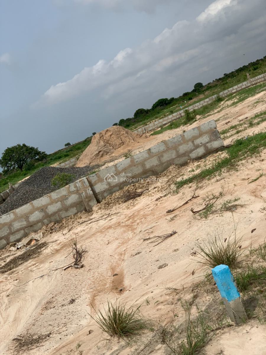 Safe and Litigation-free -- Discover Life in Solomon Court, African Ancestral Walls, Ningo Prampram District, Accra, Mixed-use Land for Sale