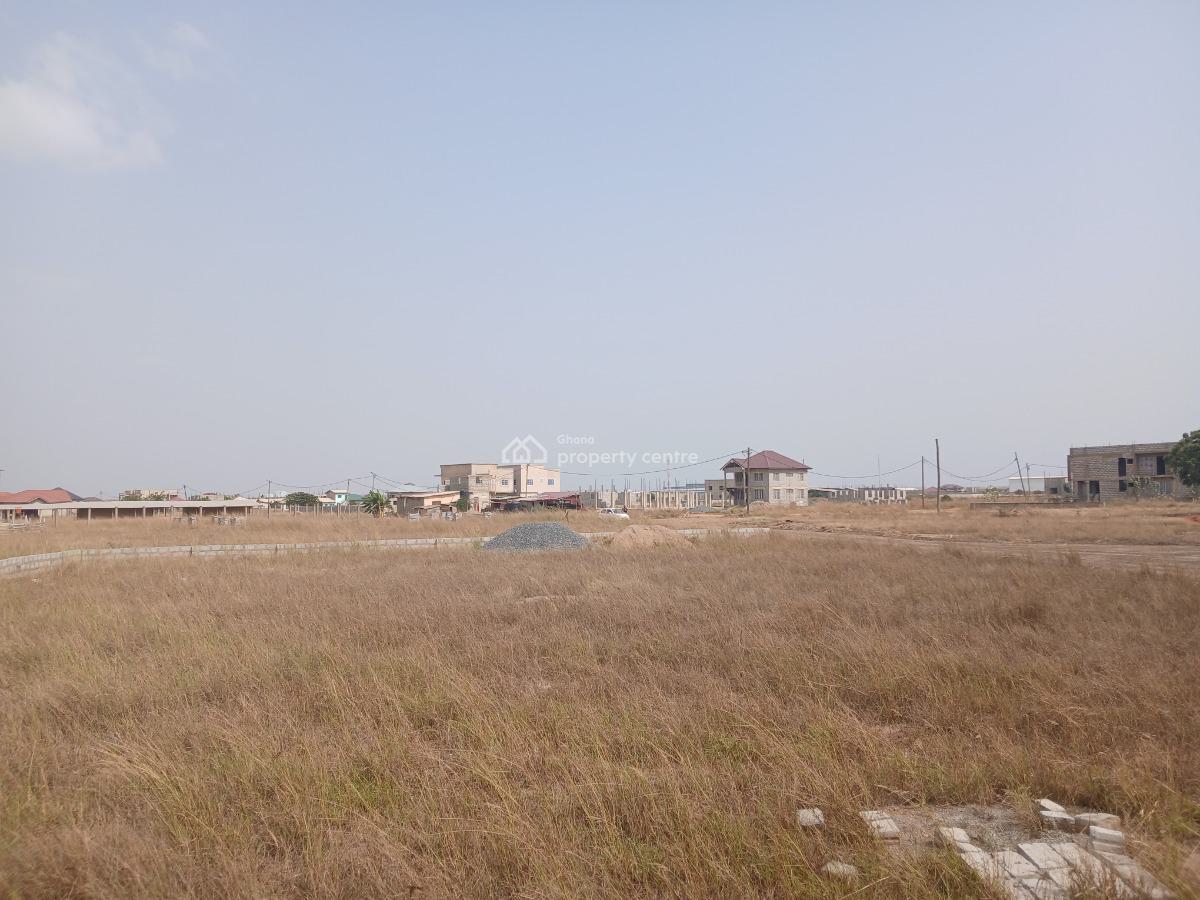 30% Bonanza on Hslf Plots at Tema Community 25, Community 25 Mall, Dawhenya, Tema, Accra, Mixed-use Land for Sale