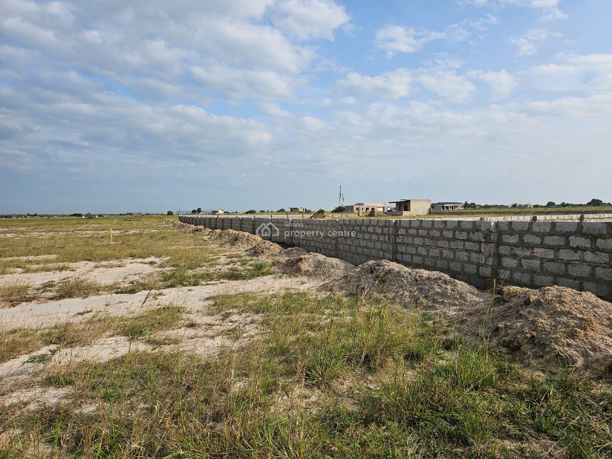 Flexible Payments, Firm Foundations -- Build in Solomon Court, African Ancestral Walls, Ningo Prampram District, Accra, Mixed-use Land for Sale
