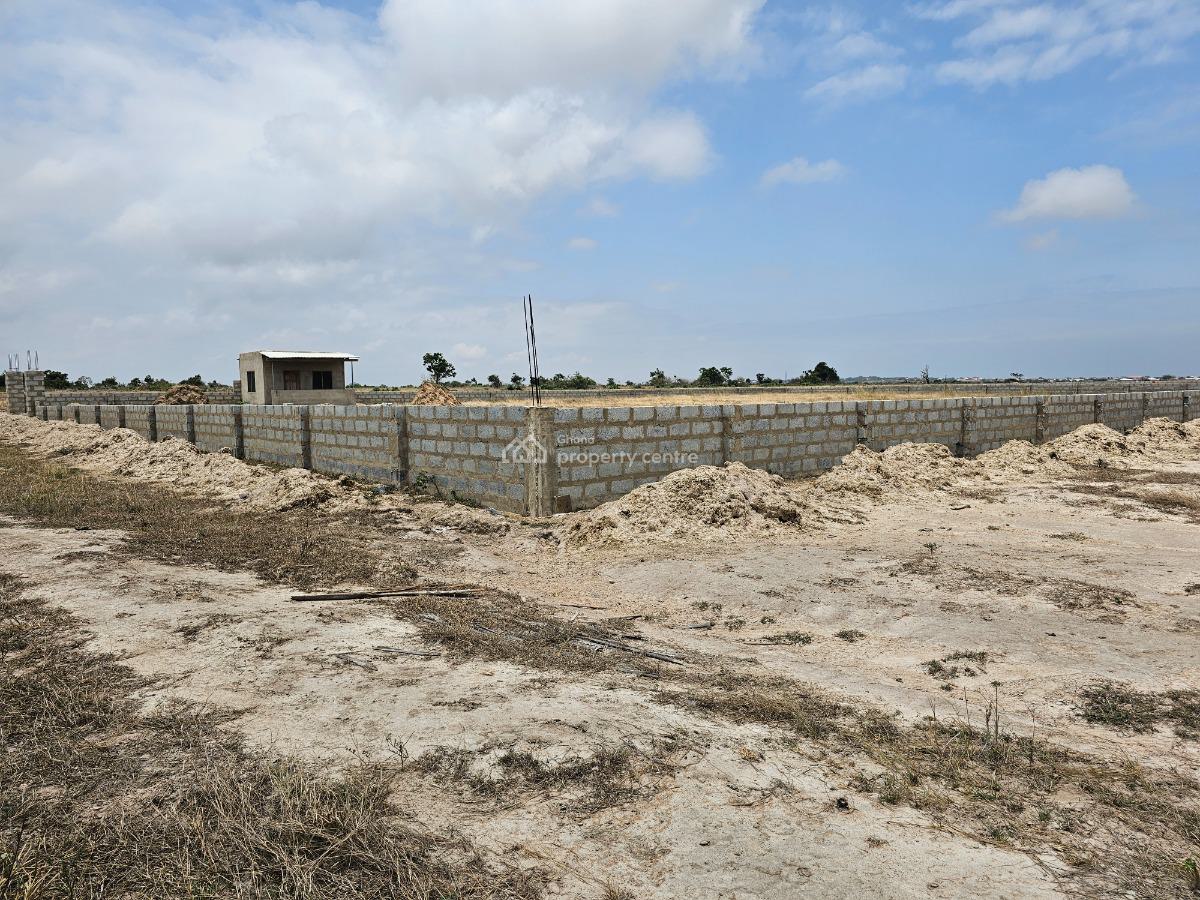 Purchase Half Plot !! Get Free Documents, New Ningo Police Station, Ningo Prampram District, Accra, Mixed-use Land for Sale
