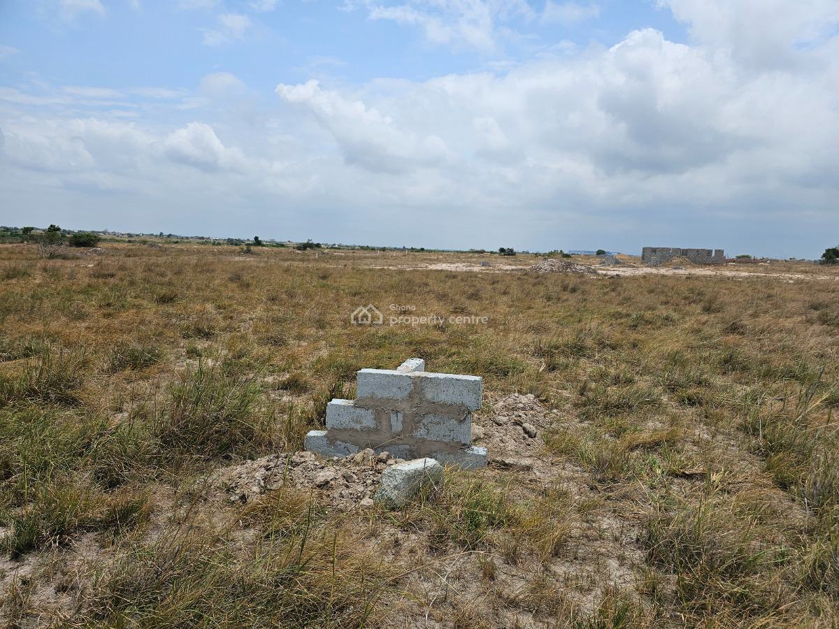Purchase Half Plot !! Get Free Documents, New Ningo Police Station, Ningo Prampram District, Accra, Mixed-use Land for Sale