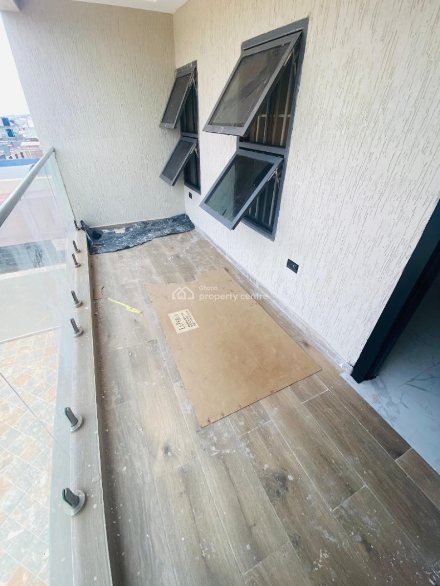 Executive 4 Bedrooms House, Lakeside, Adenta Municipal, Accra, Townhouse for Sale