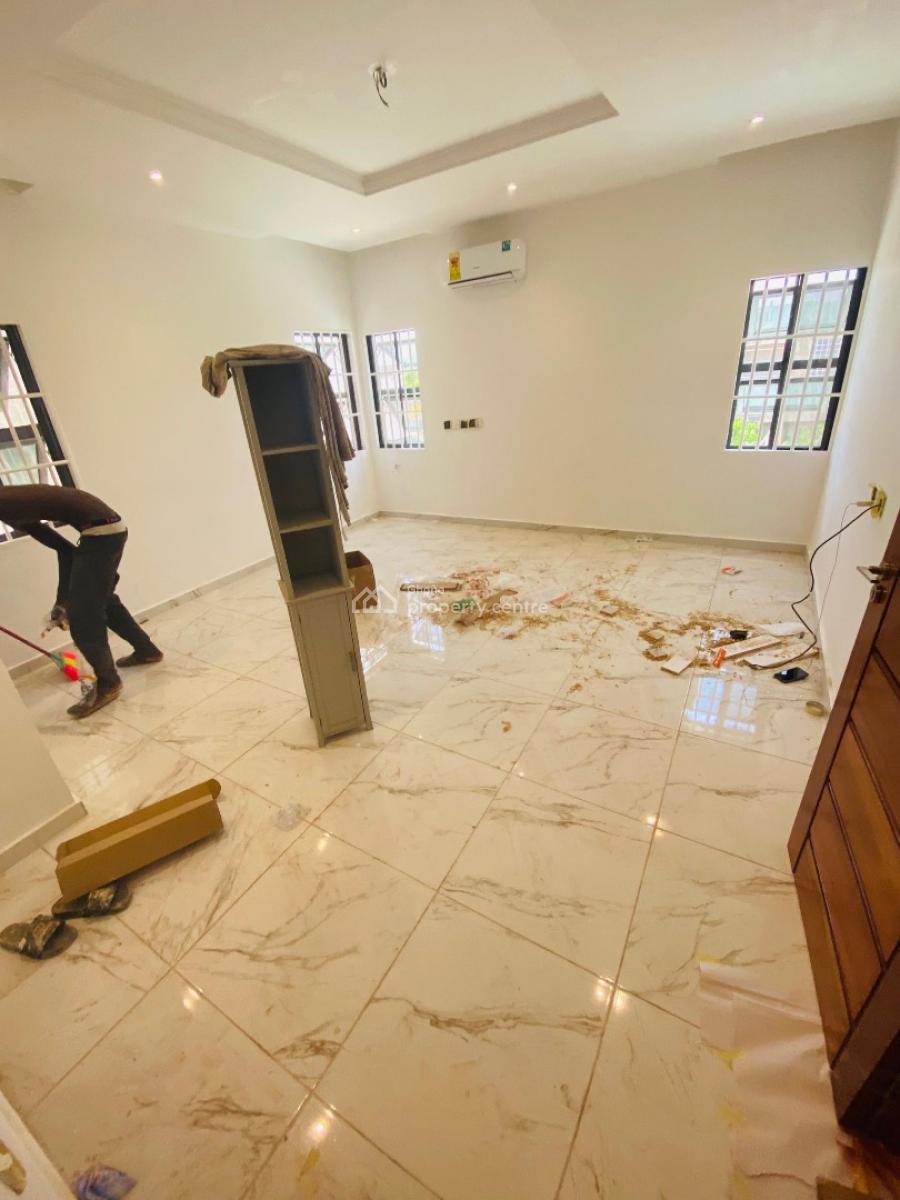 Executive 4 Bedrooms House, Lakeside, Adenta Municipal, Accra, Townhouse for Sale