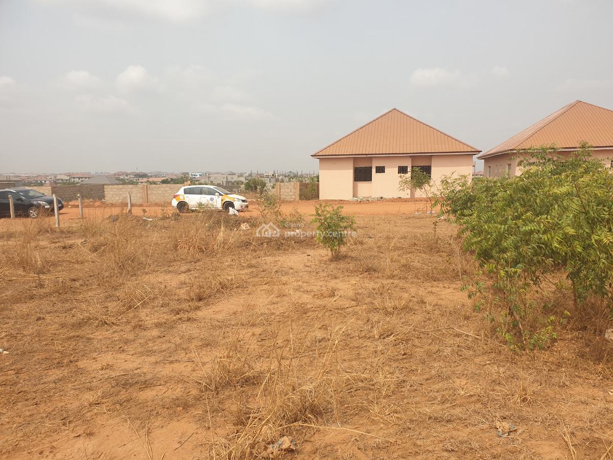 Plot Designed for Smart Living at Cedar Court, Tema Comm. 25, Community 25 Mall, Community 25, Tema, Accra, Mixed-use Land for Sale