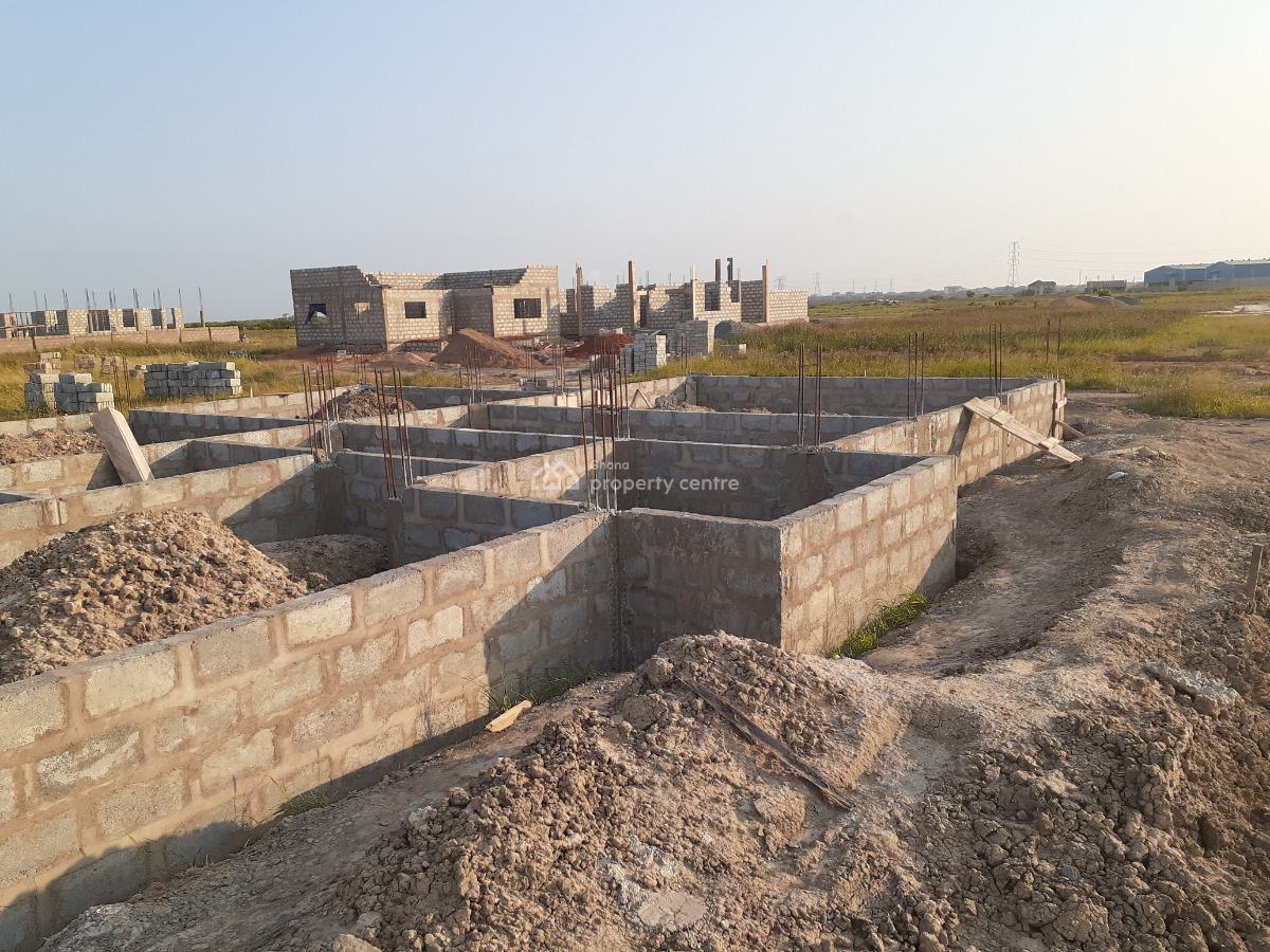 Smart Living Starts at Cedar Court Site a, Devtraco Road, Community 25, Tema, Accra, Mixed-use Land for Sale