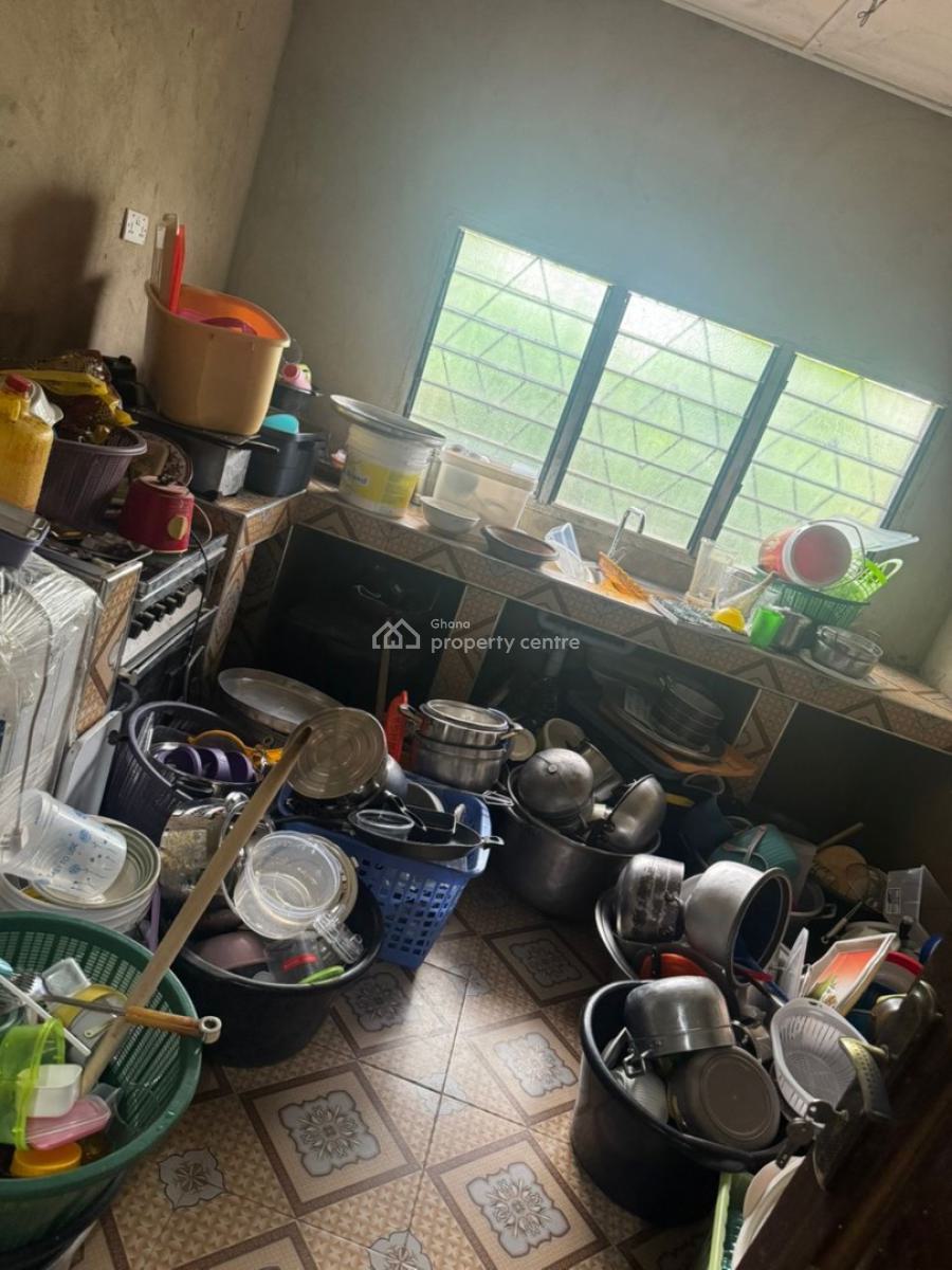 Four 4-bedroom House, Aputuogya-abuotem, Kumasi Metropolitan, Ashanti, House for Sale
