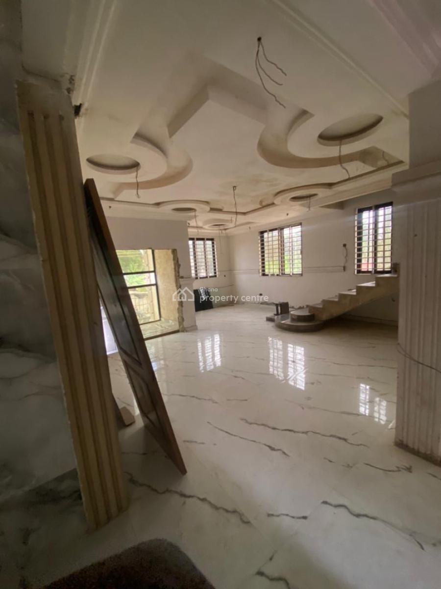 7 Bedrooms House, Tesano, Tesano, Accra, Detached Duplex for Rent