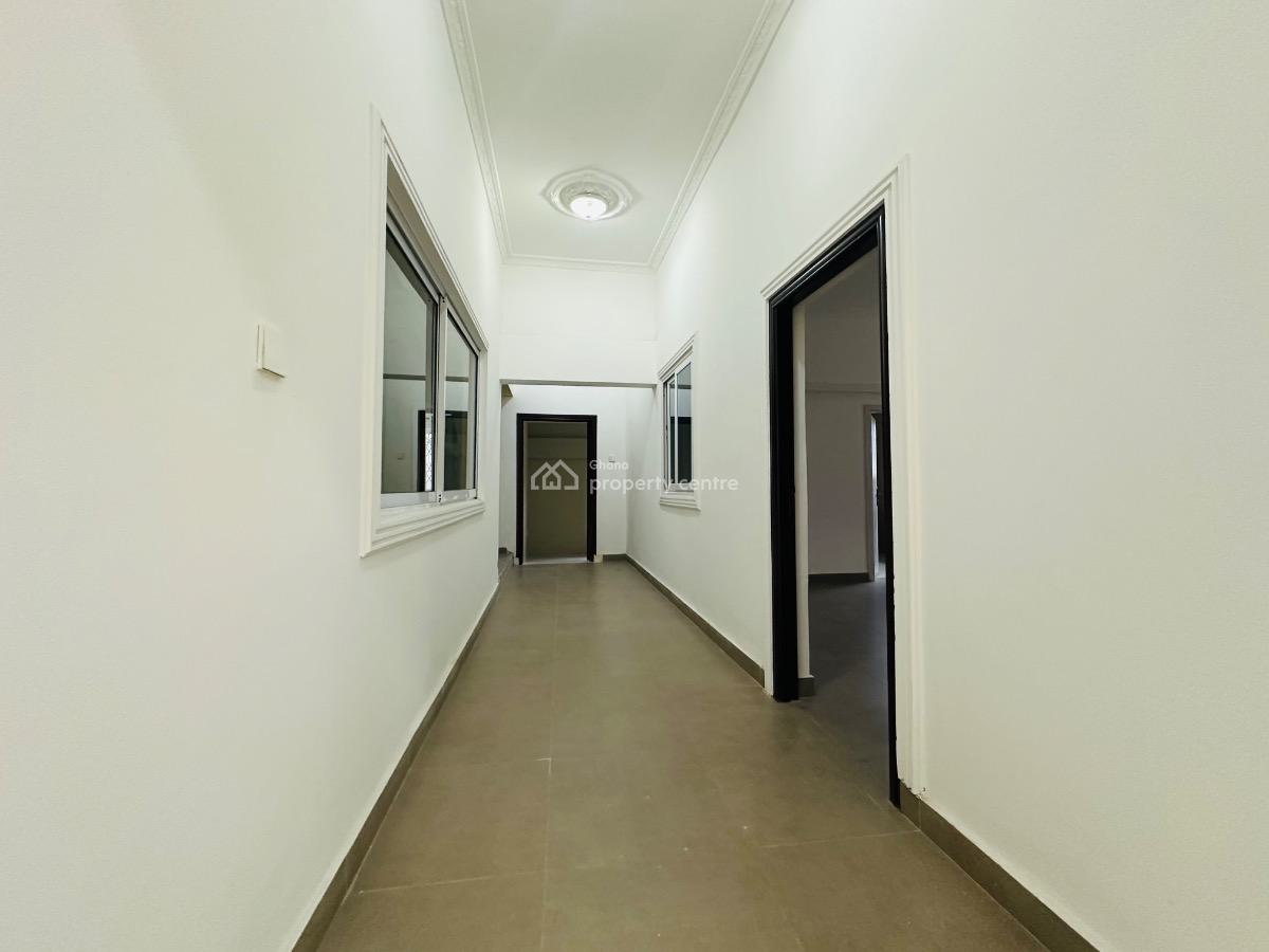 Commercial 4 Bedroom, North Legon, North Legon, Accra, Office Space for Rent