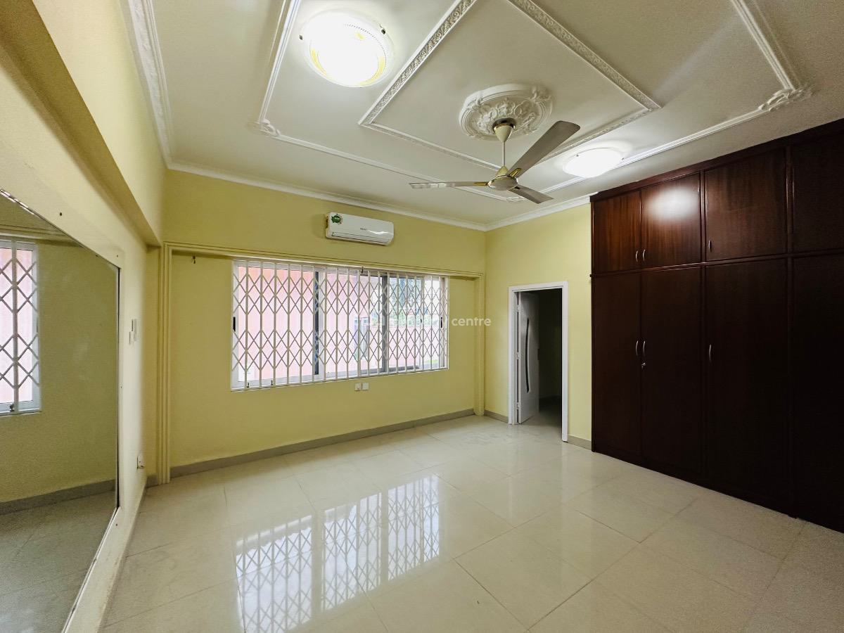 Commercial 4 Bedroom, North Legon, North Legon, Accra, Office Space for Rent