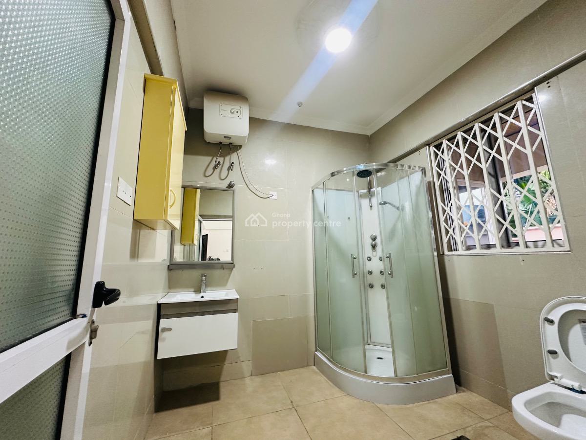 Commercial 4 Bedroom, North Legon, North Legon, Accra, Office Space for Rent