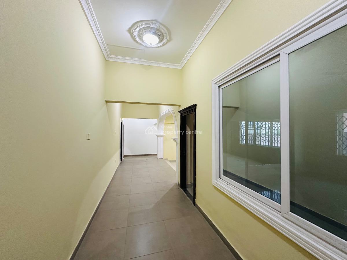 Commercial 4 Bedroom, North Legon, North Legon, Accra, Office Space for Rent