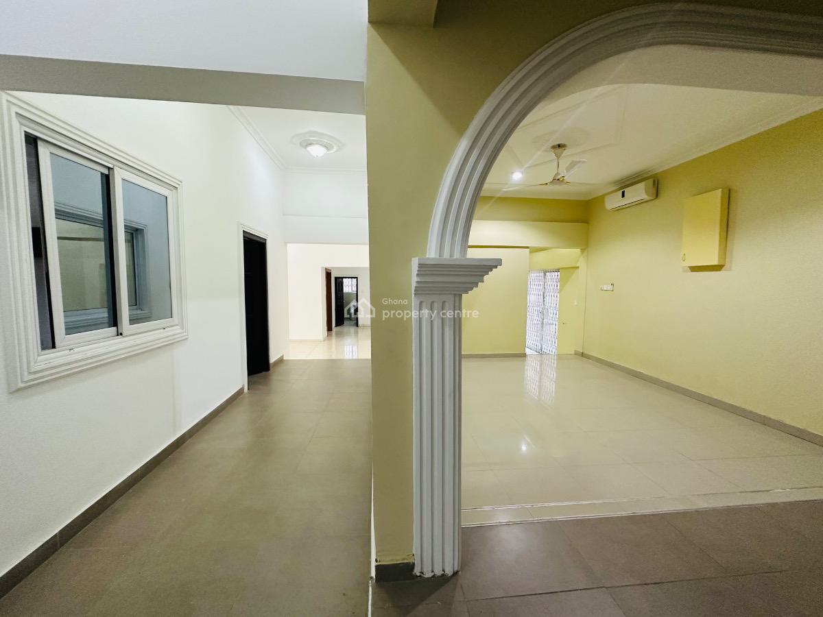Commercial 4 Bedroom, North Legon, North Legon, Accra, Office Space for Rent