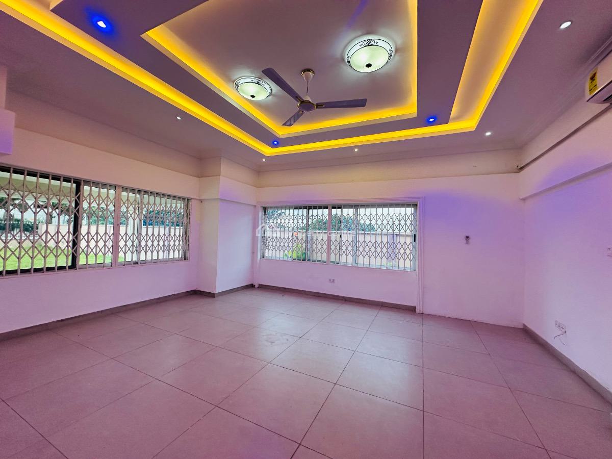 Commercial 4 Bedroom, North Legon, North Legon, Accra, Office Space for Rent