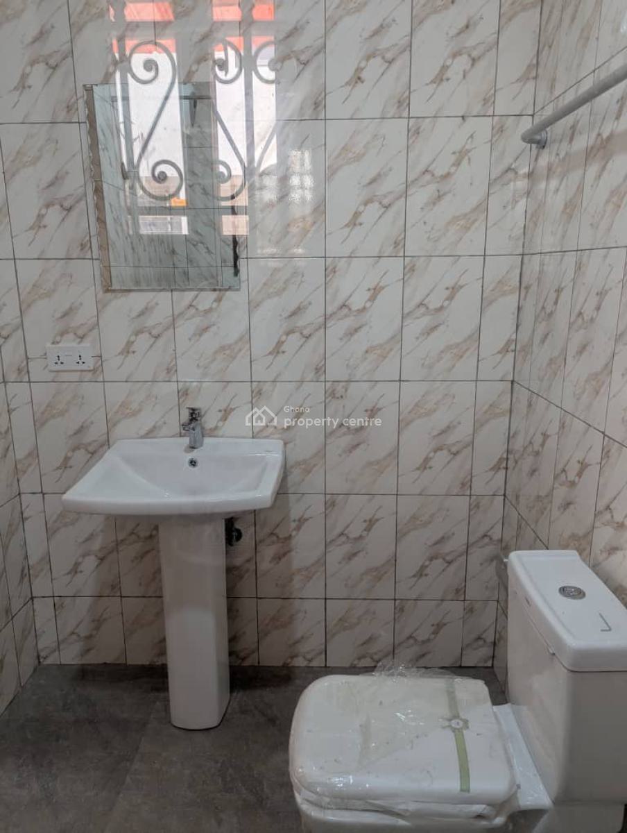 2 Bedrooms at East Airport, Chain Homes, East Airport, Airport Residential Area, Accra, Apartment for Rent