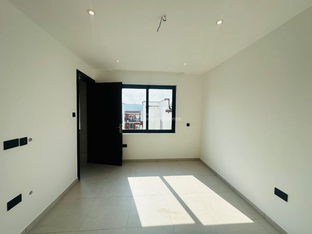 Luxury 3.5 Bedroom, Oyarifa, Oyarifa, La Nkwantanang Madina Municipal, Accra, Detached Duplex for Sale
