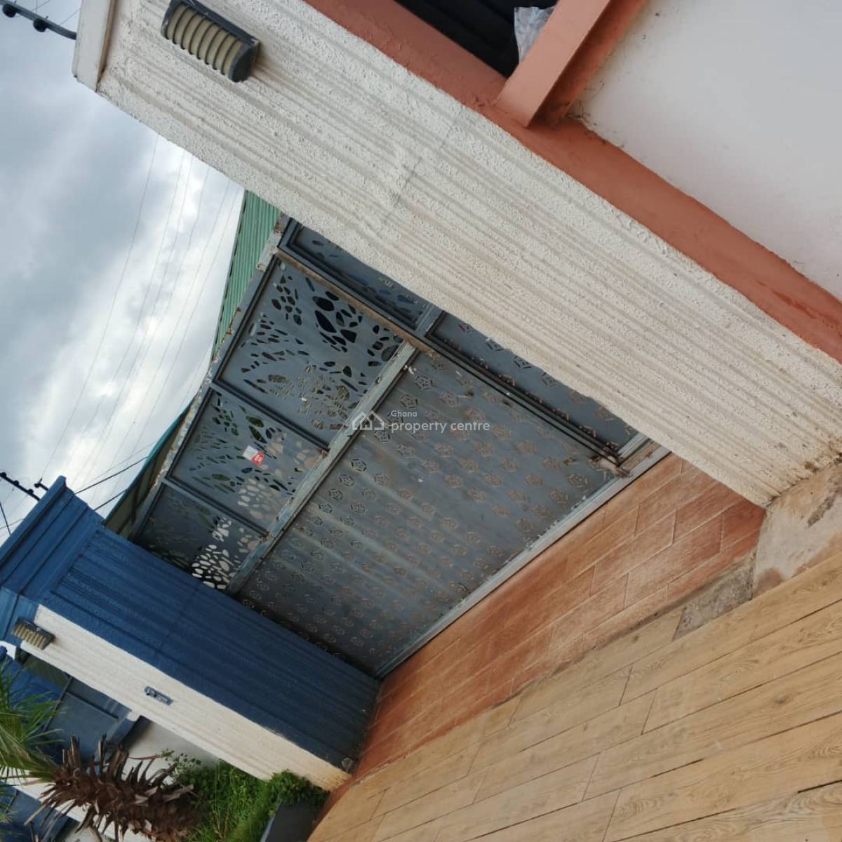 3 Bedrooms at Acp Estate, Acp  Franko Estate, Ga East Municipal, Accra, Detached Bungalow for Sale