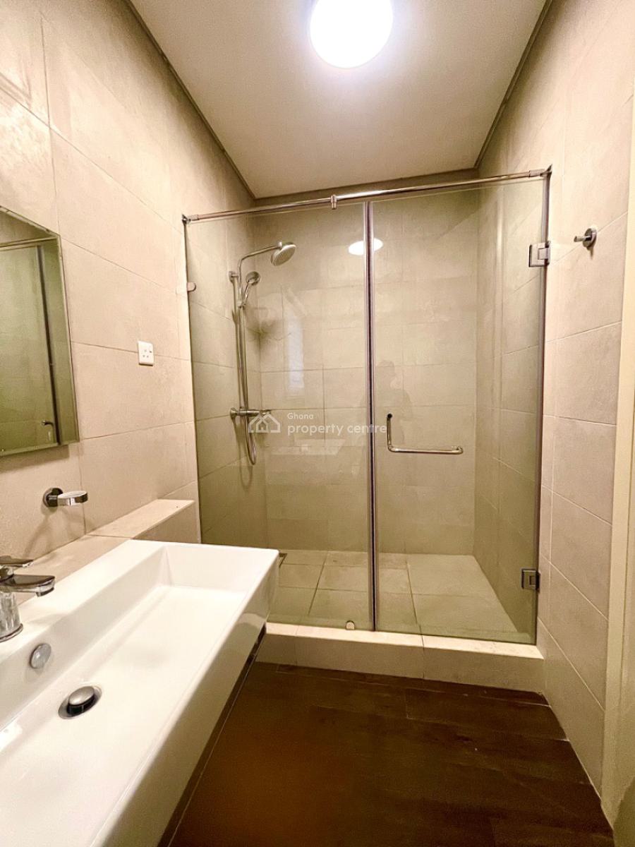 6 Bedroom House (villa), North Labone, Accra, House for Rent