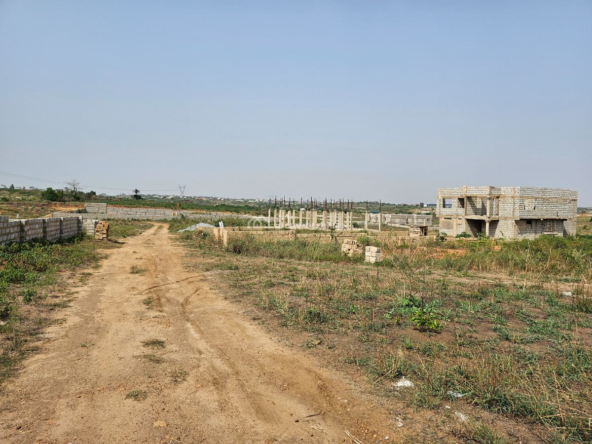 From Vision to Villa -- Tema, Community 25., Adom Estate Housing, Community 25, Tema, Accra, Mixed-use Land for Sale