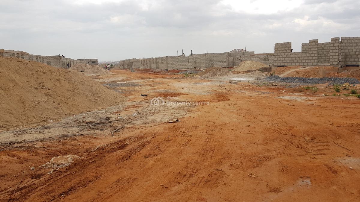 Build in Confidence, Live in Comfort -- Cedar Court, Tema 25, Devtraco Road, Community 25, Tema, Accra, Mixed-use Land for Sale