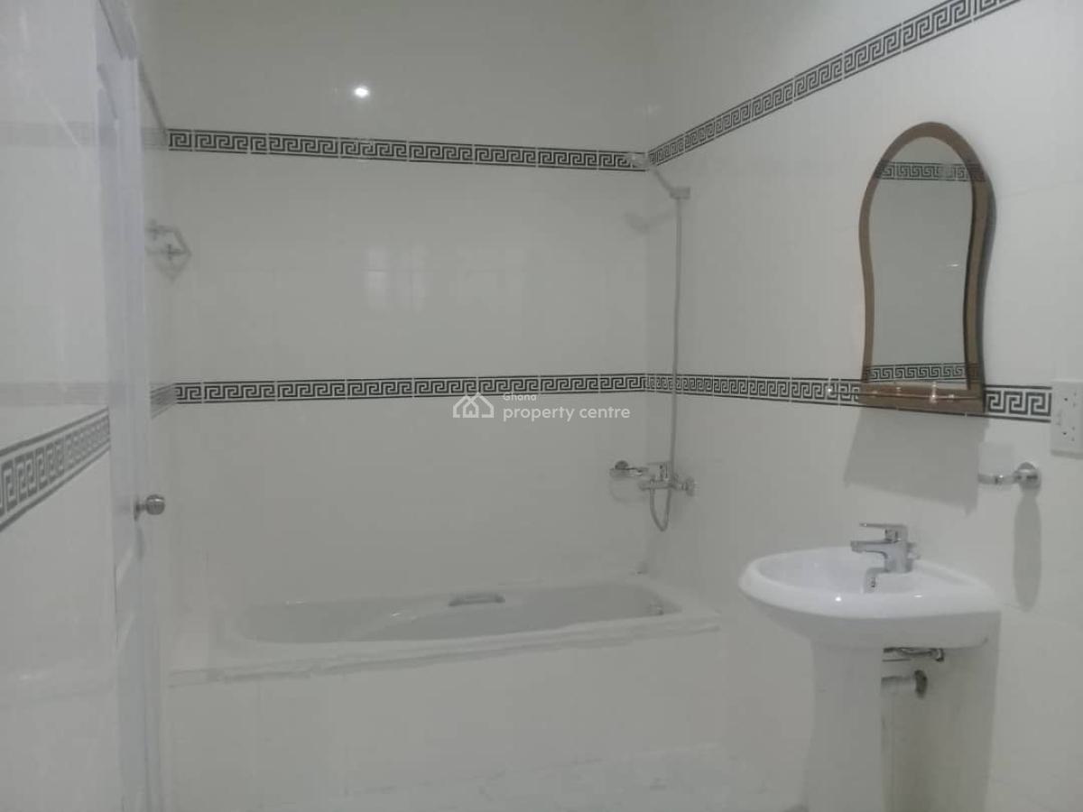 4 Bedrooms Estate Homes, Lakeside Estates, Ashaley Botwe, Adenta Municipal, Accra, House for Sale