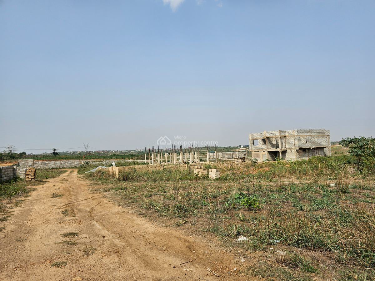 Developed and Limited Half Plots >>>>>, Tema Community 25 Cedar Court, Tema, Accra, Mixed-use Land for Sale