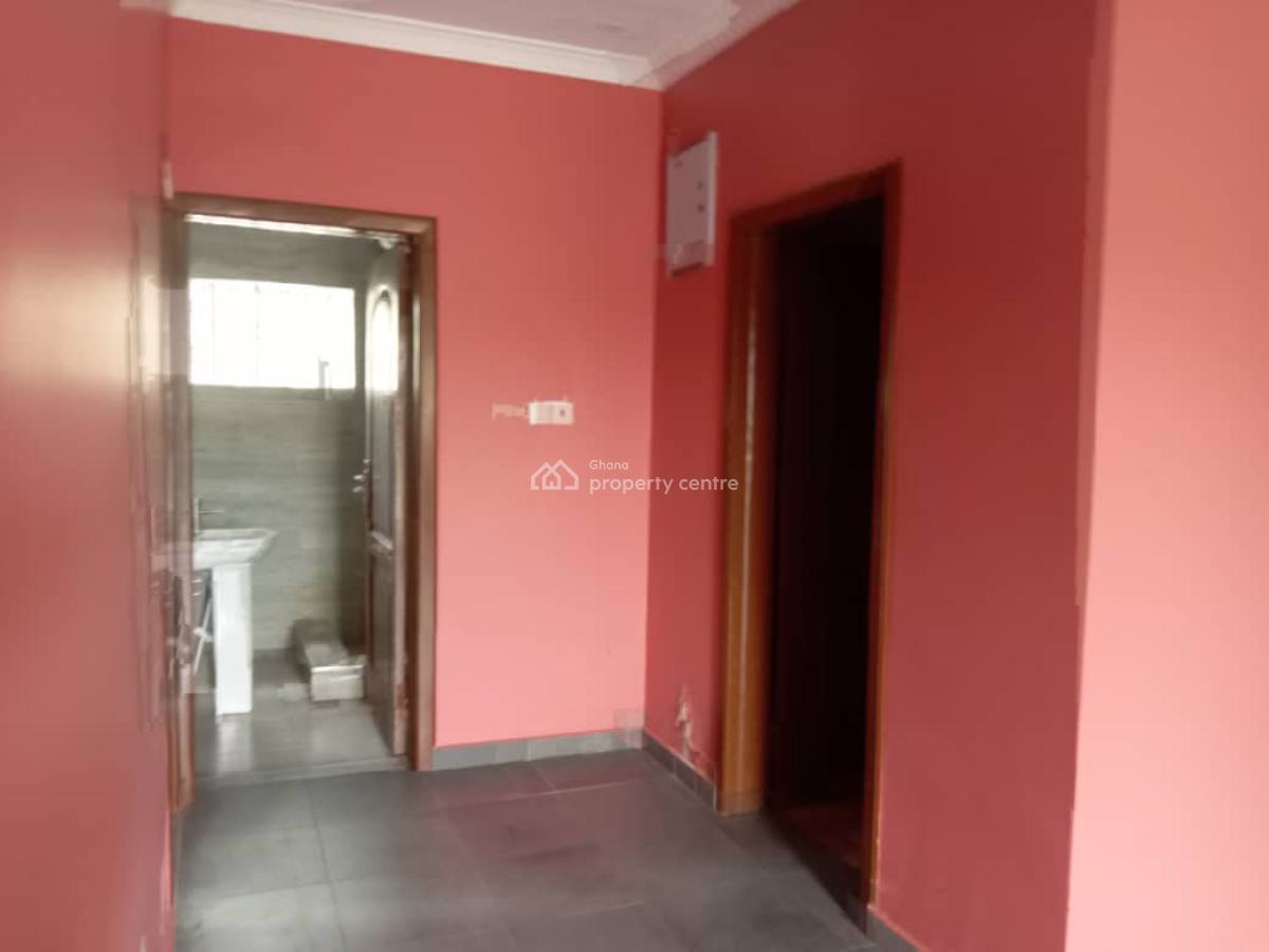 2 Bedrooms at Ablekuma Odumase, Odumase, Ablekuma South, Accra Metropolitan, Accra, Apartment for Rent