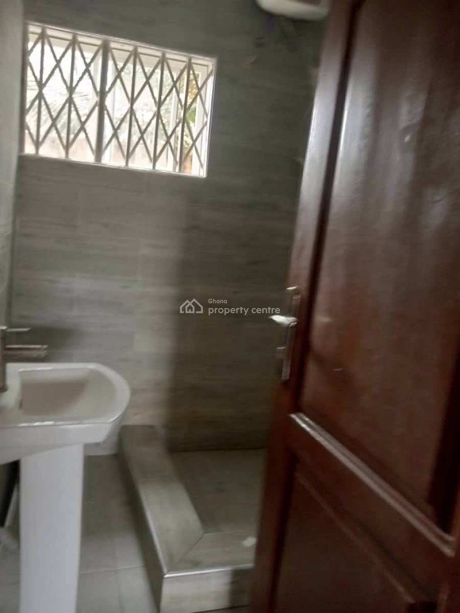 2 Bedrooms at Ablekuma Odumase, Odumase, Ablekuma South, Accra Metropolitan, Accra, Apartment for Rent