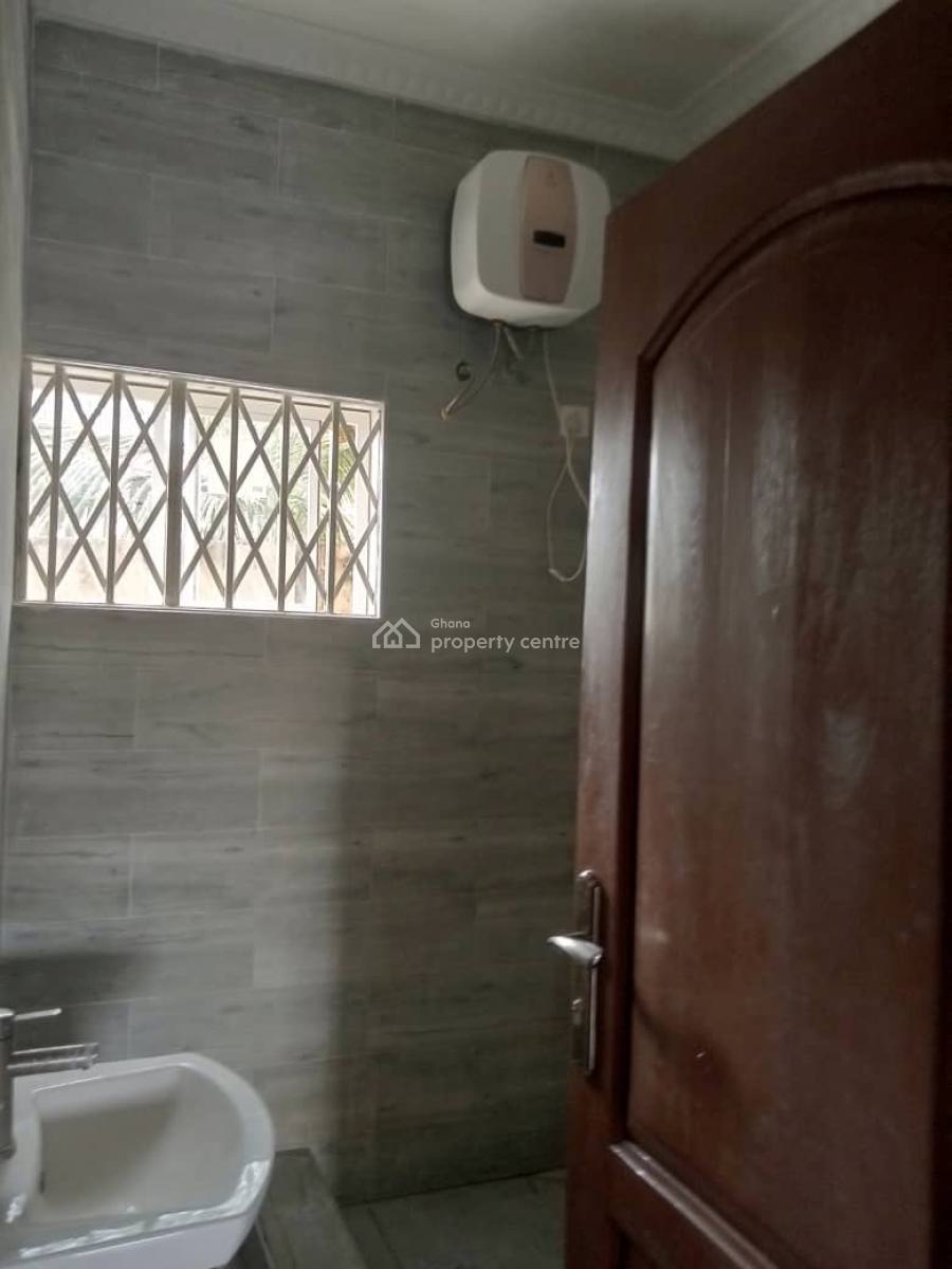 2 Bedrooms at Ablekuma Odumase, Odumase, Ablekuma South, Accra Metropolitan, Accra, Apartment for Rent