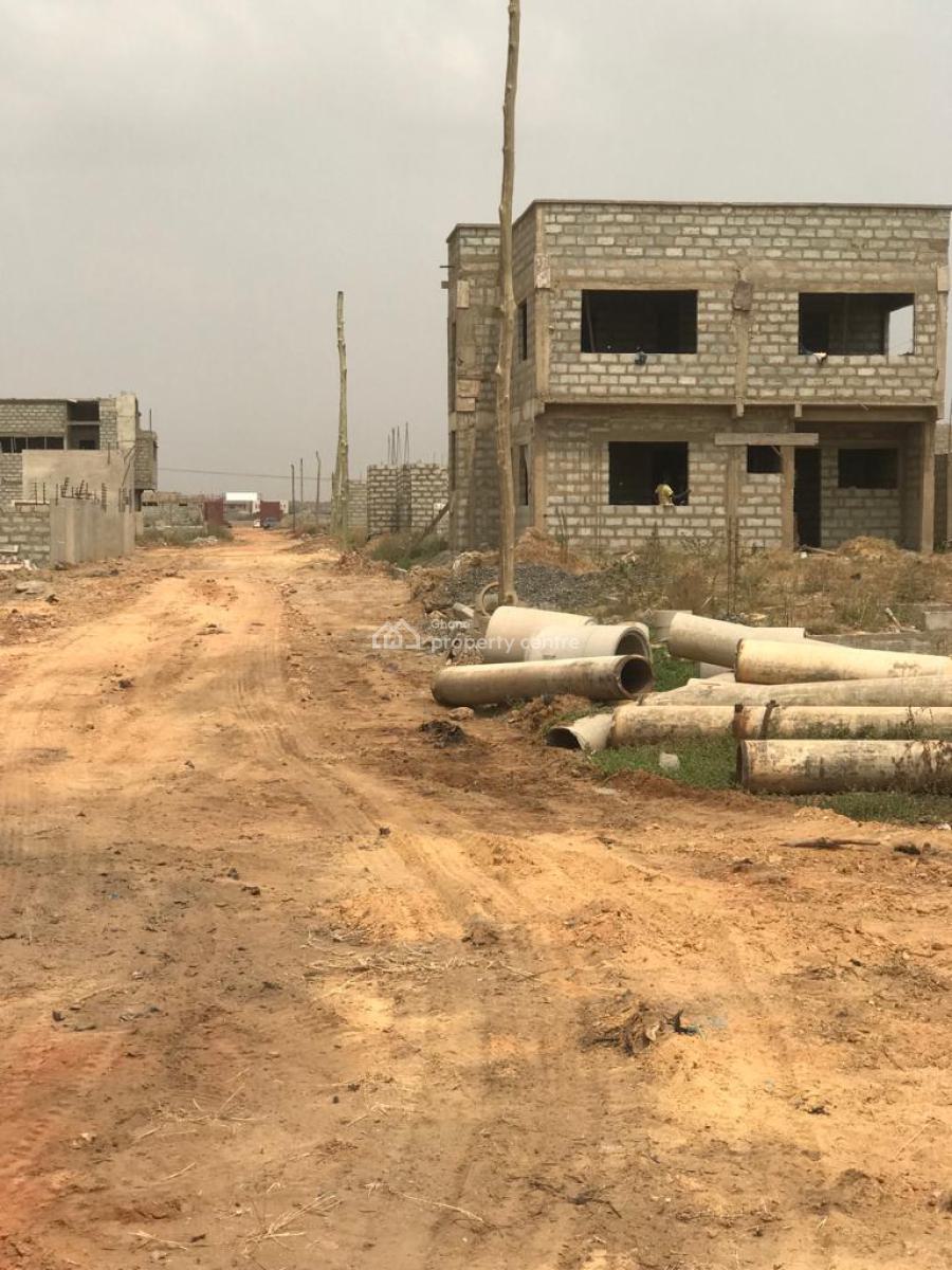 Trusted Plots at Cedar Court, Tema Community 25, Adom Estate Road, Community 25, Tema, Accra, Mixed-use Land for Sale