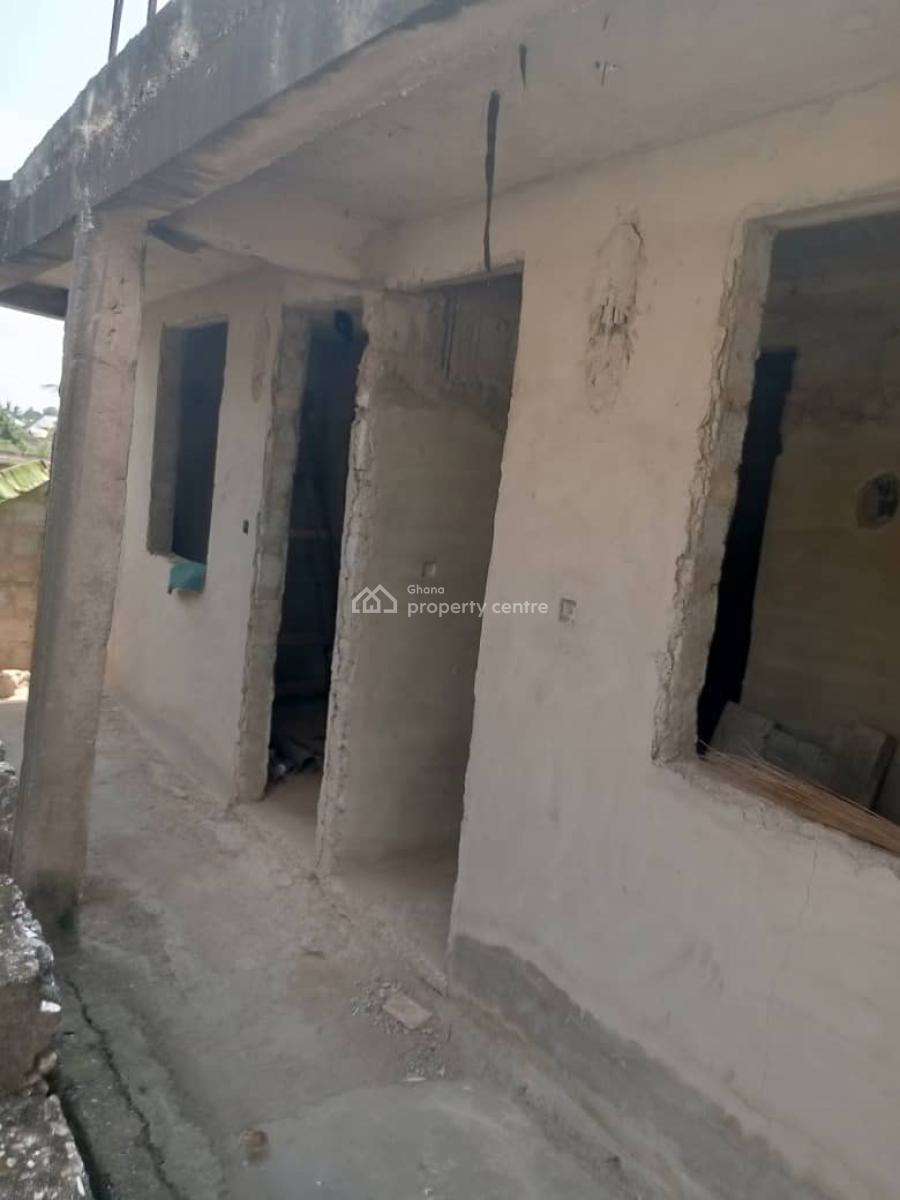 4 Units of Chamber and Hall at Ablekuma, Canada, Ablekuma South, Accra Metropolitan, Accra, Apartment for Sale