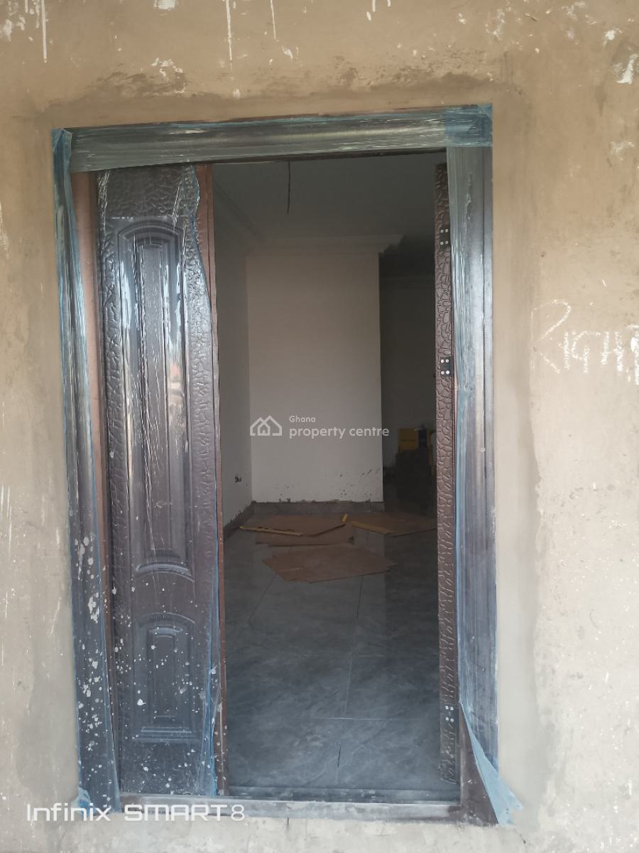 Two Bedroom Self Contain Apartment, Teshie Bushroad Police Statoin, Teshie-nungua Estates, Accra, Mini Flat for Rent
