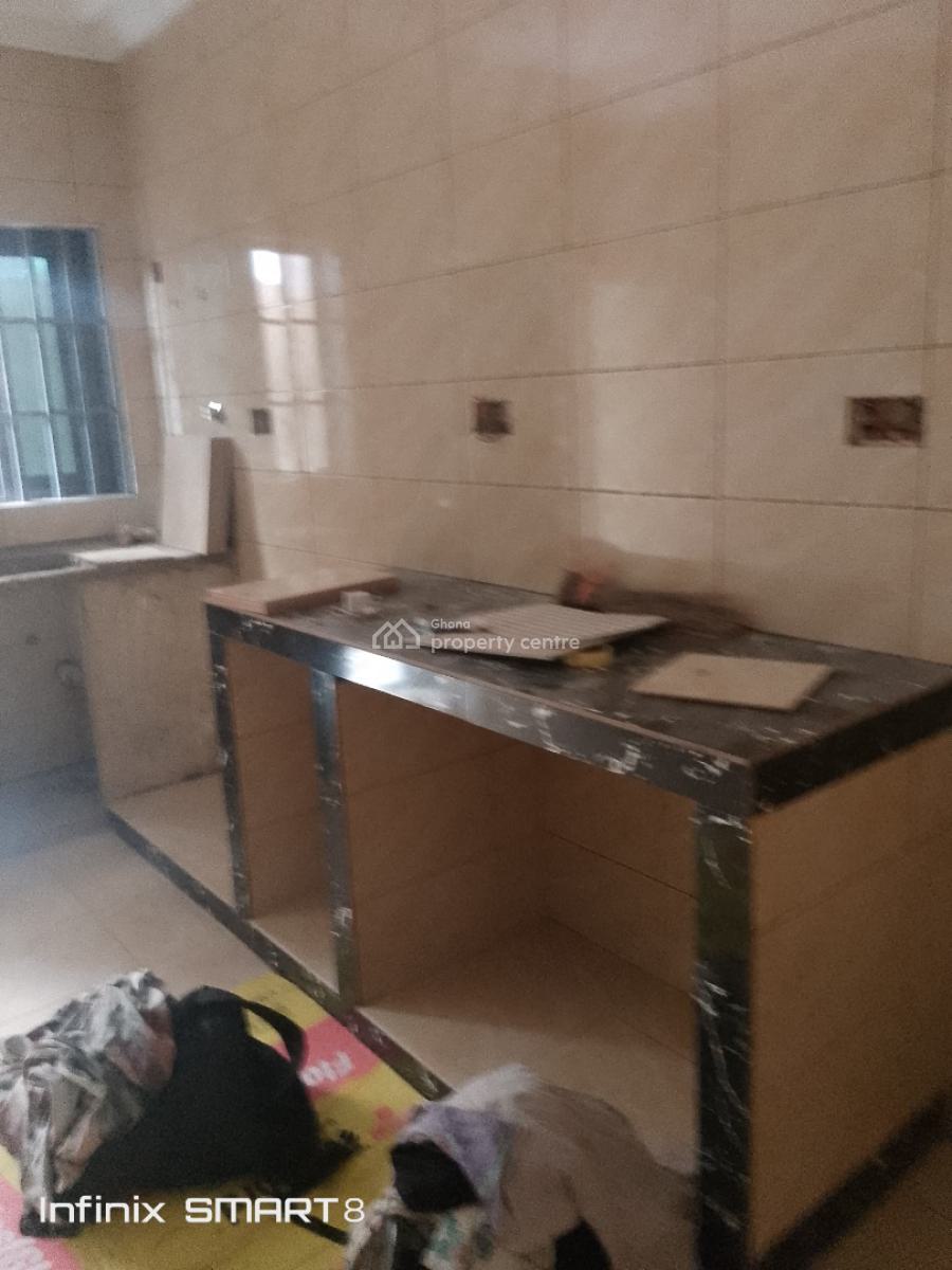 Two Bedroom Self Contain Apartment, Teshie Bushroad Police Statoin, Teshie-nungua Estates, Accra, Mini Flat for Rent