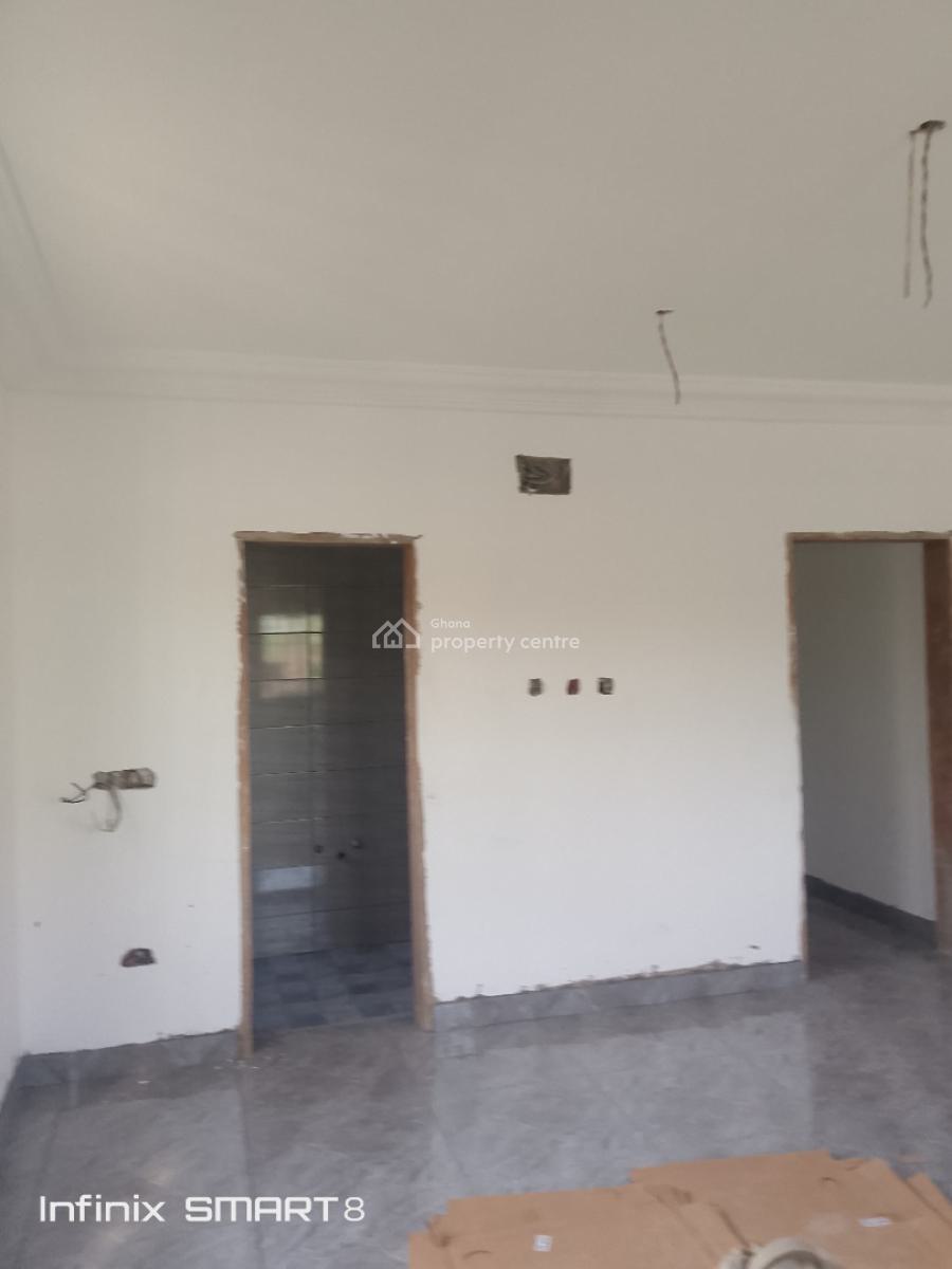 Two Bedroom Self Contain Apartment, Teshie Bushroad Police Statoin, Teshie-nungua Estates, Accra, Mini Flat for Rent