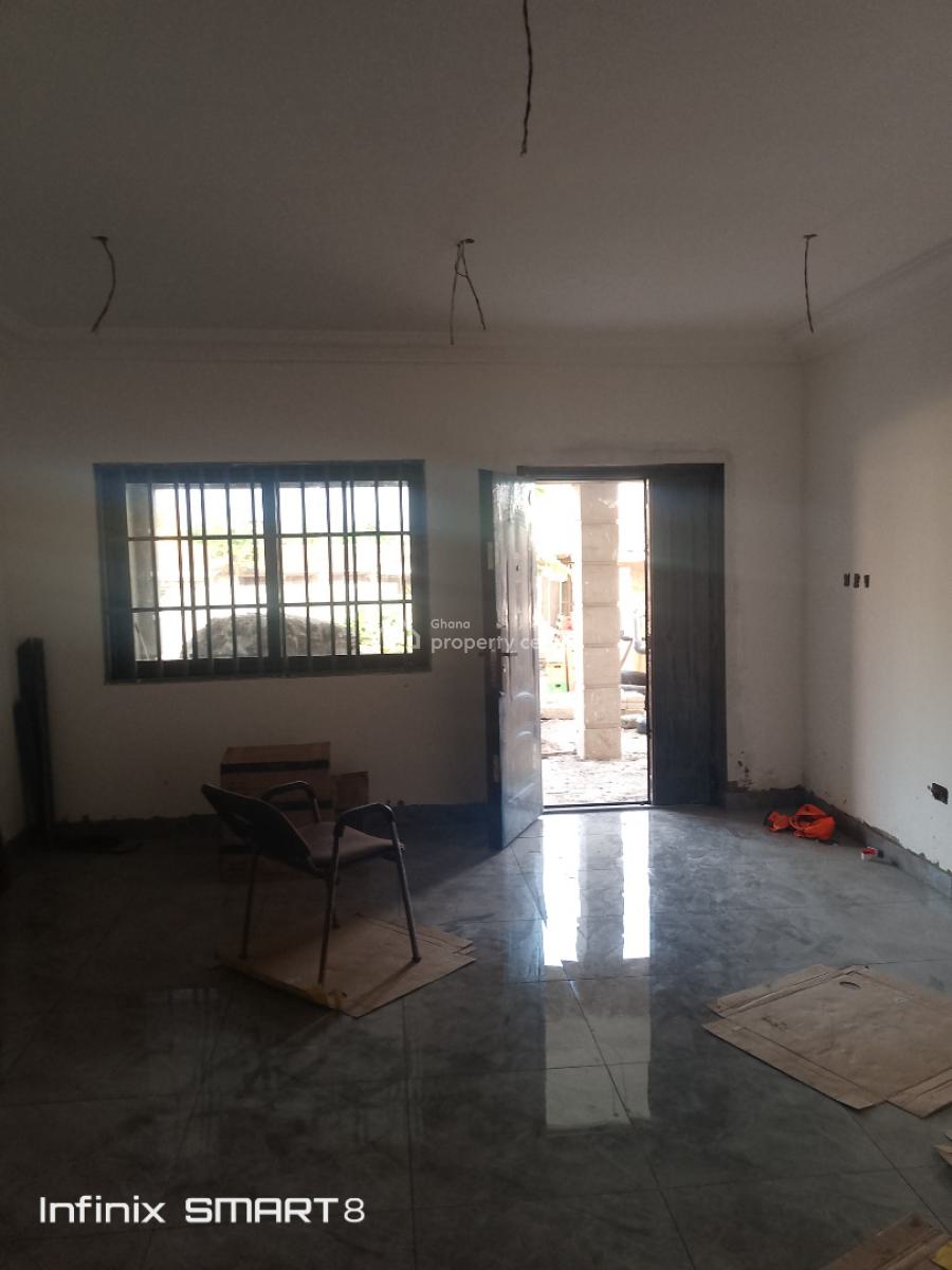 Two Bedroom Self Contain Apartment, Teshie Bushroad Police Statoin, Teshie-nungua Estates, Accra, Mini Flat for Rent