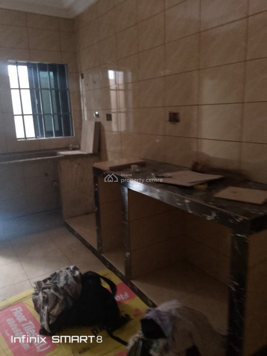 Two Bedroom Self Contain Apartment, Teshie Bushroad Police Statoin, Teshie-nungua Estates, Accra, Mini Flat for Rent