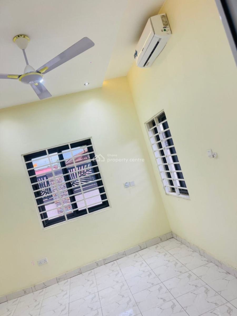 Chamber and Hall at Amasaman, Amasaman 3 Junction, Ga West Municipal, Accra, Mini Flat for Rent