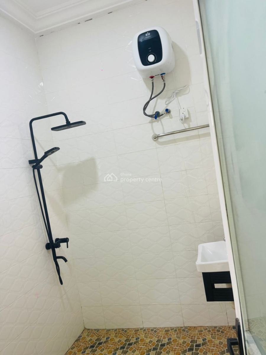 Chamber and Hall at Amasaman, Amasaman 3 Junction, Ga West Municipal, Accra, Mini Flat for Rent