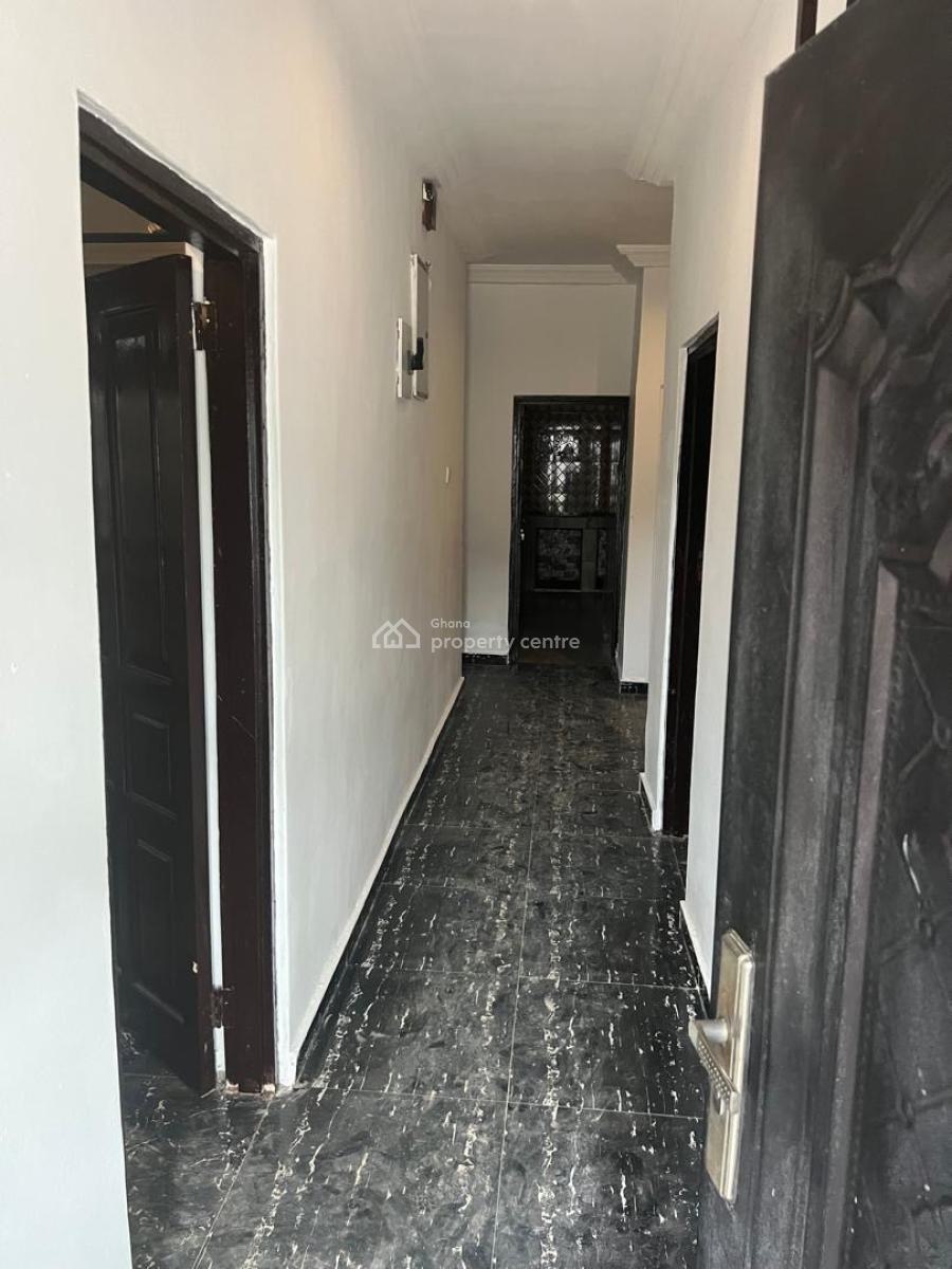 3 Bedrooms at Pokuase Amanfrom, Amanfrom Sda, Pokuase (pokoasi), Ga West Municipal, Accra, Detached Bungalow for Sale