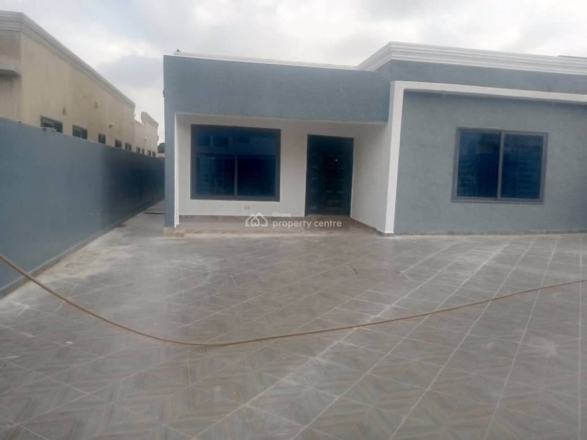 3 Bedrooms at Ablekuma Odumase, Odumase Junction, Ablekuma South, Accra Metropolitan, Accra, Detached Bungalow for Sale