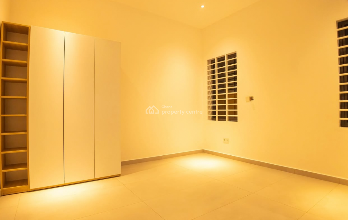 3 Bedroom Bungalow with Boys Quarters, Sakumono, Tema, Accra, Detached Bungalow for Sale
