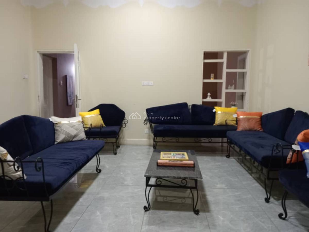 Chamber and Hall at Osu, Osu Oxford, Osu, Accra, Mini Flat for Rent