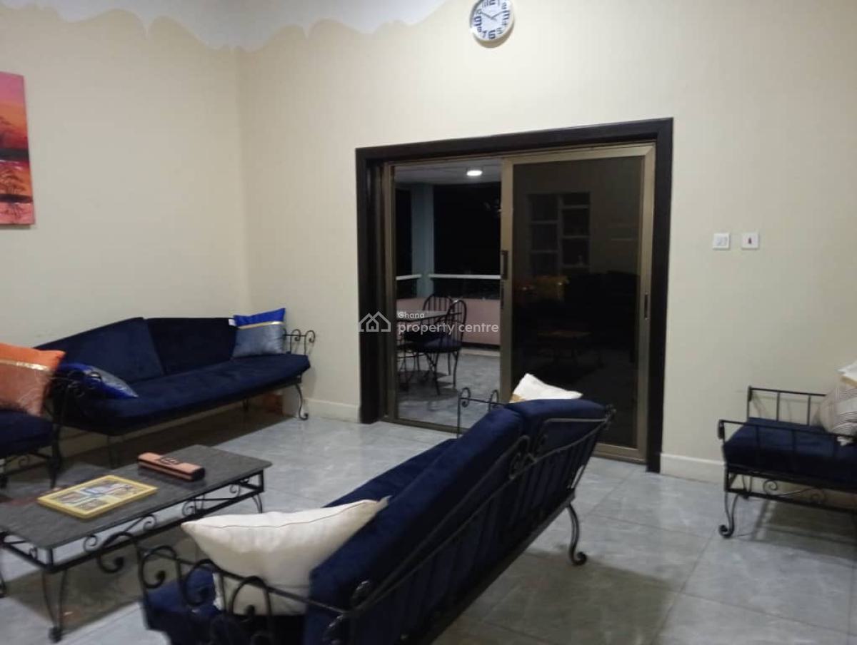 Chamber and Hall at Osu, Osu Oxford, Osu, Accra, Mini Flat for Rent