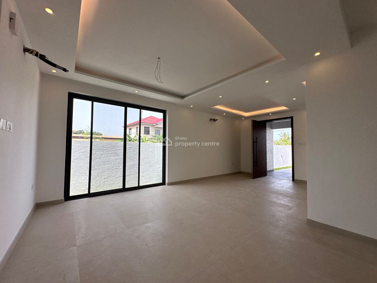Detached 4 Bedroom Duplex with Study and Staff Quarters, Community 16, Tema, Accra, Detached Duplex for Sale