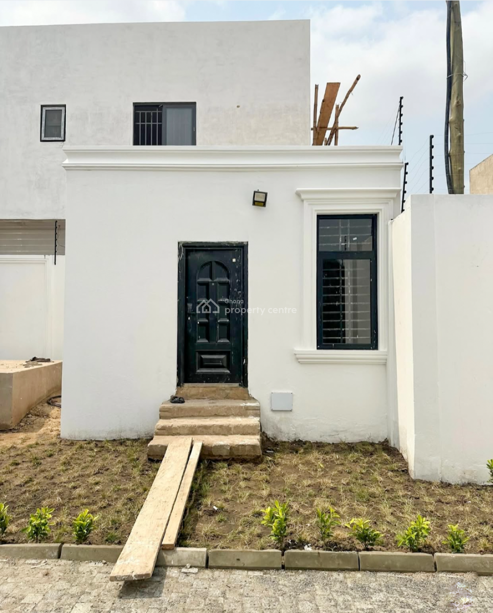 Detached 4 Bedroom Duplex with Staff Quarters and Security Post, Mahama Road, East Airport, Airport Residential Area, Accra, Detached Duplex for Sale